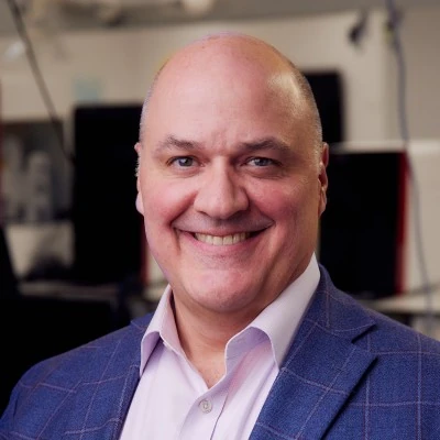 Portrait of John McCool, founder of Scale Point Life Sciences and senior member of the 37degrees, Inc. Board of Advisors.